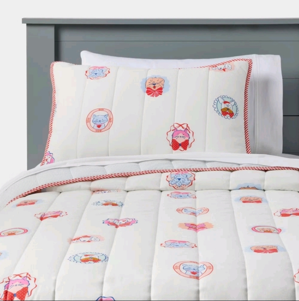 3pc Full/Queen Patisserie Pet Shoppe Kids' Quilt Set - Pillowfort